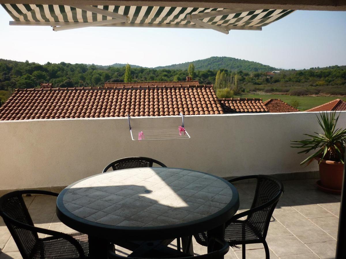 Apartmani Andrija Jezera Luaran gambar