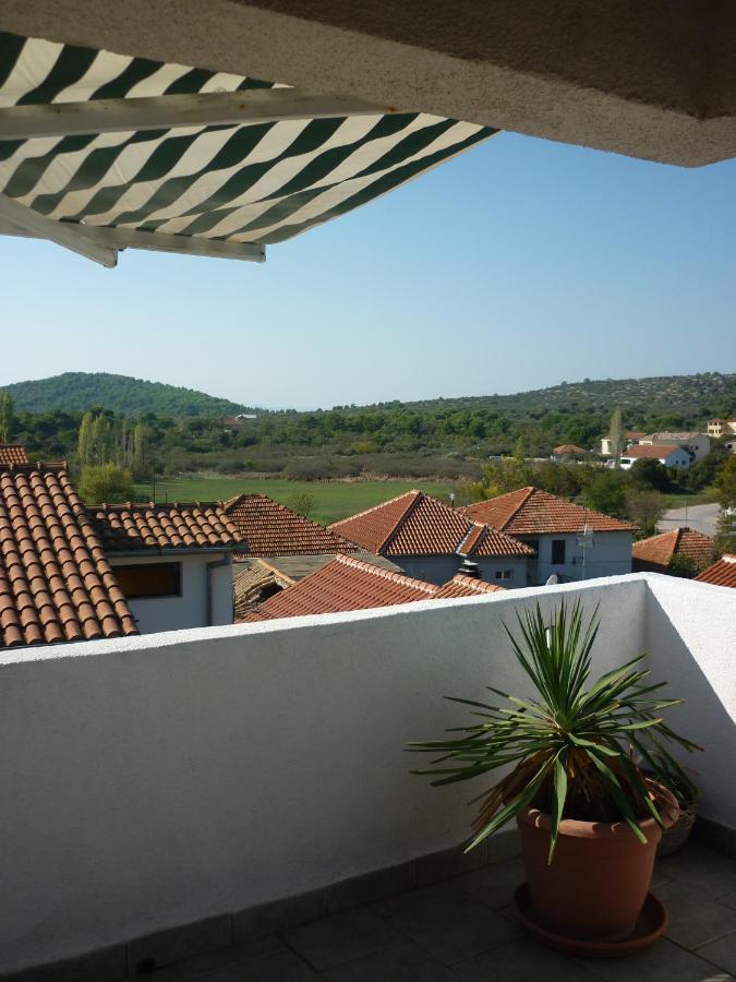 Apartmani Andrija Jezera Luaran gambar